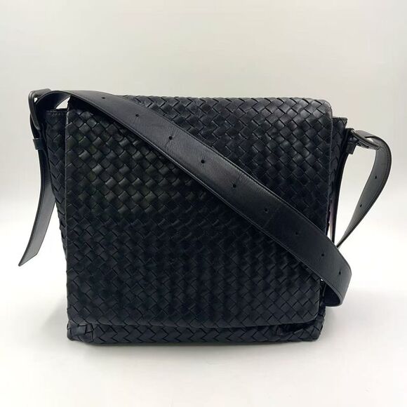 Bottega Veneta Intrecciato Leather Shoulder Bag